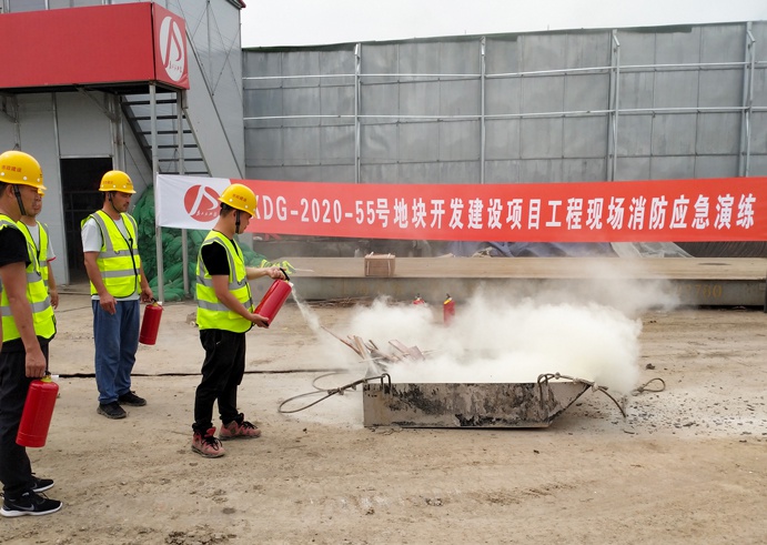 無錫XDG-2020－55號地塊開發建設項目部開展消防應急演練691.jpg