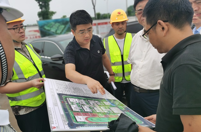 吳文衛蒞臨南昌縣人才公共實訓基地檢查指導工作6911.jpg