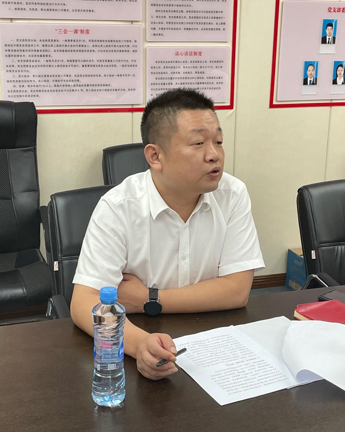 南昌市政建設(shè)集團運營中心召開2021年工程管理目標(biāo)責(zé)任書簽訂會6913.jpg