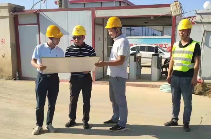 南昌市政建設集團黎德義前往污水全收集第一批昌安路地下式再生水處理站青山湖區秦坊村安置房一期一標段檢查6912.jpg