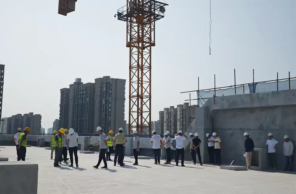 南昌市政建設(shè)集團(tuán)有限公司年中“品質(zhì)提升”優(yōu)秀項(xiàng)目現(xiàn)場(chǎng)觀(guān)摩